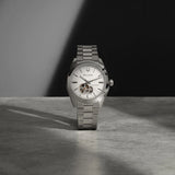 Bulova • 96A345 • Surveyor